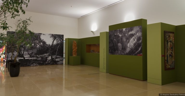 Read more about the article Exposição Orai comigo (Aparições do Anjo)