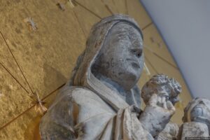 Intervenção no nicho da imagem de Nossa Senhora das Neves